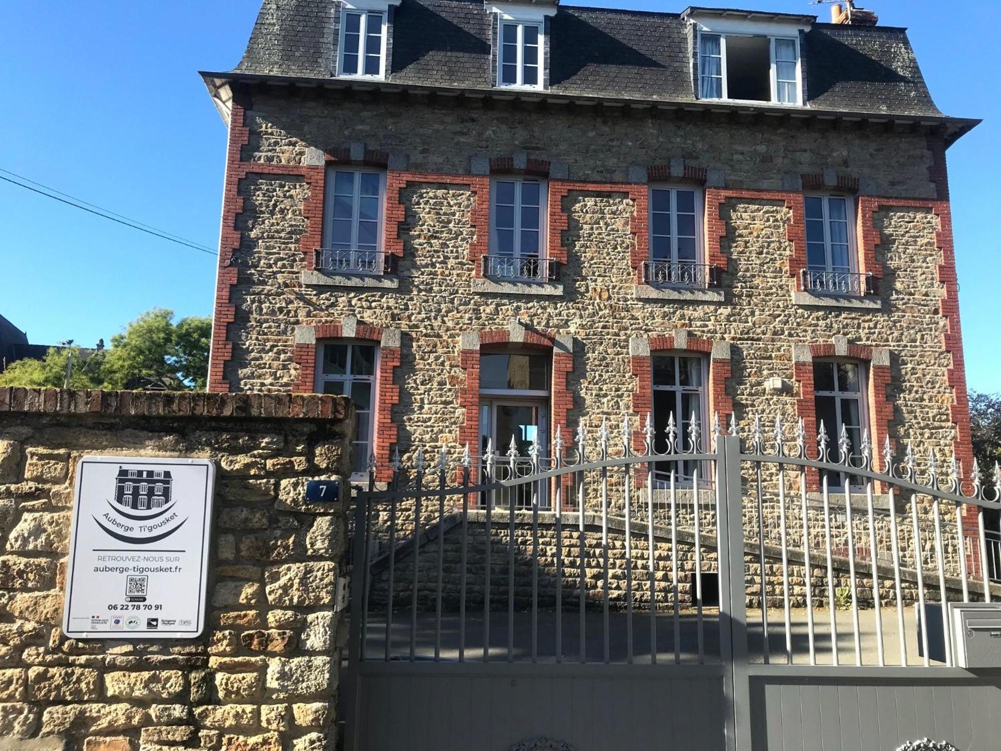 Auberge Ti'Gousket Guingamp Dış mekan fotoğraf